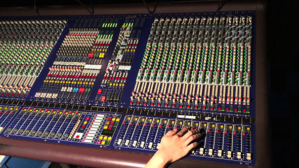 Midas Heritage 2000 for hire or rental in Scotland and the UK from BLACKBOX Pro Audio